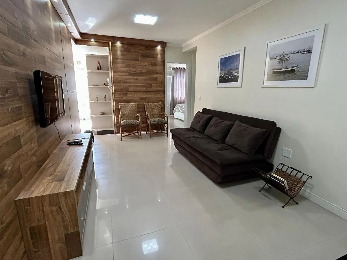 בומבינאס Res. Praia Di Capri 0*,  ברזיל