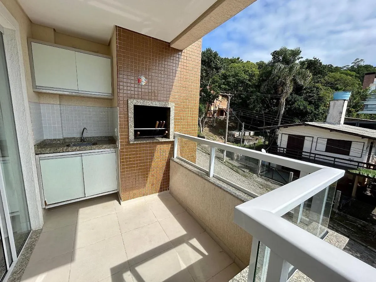בומבינאס Res. Praia Di Capri 0*,  ברזיל