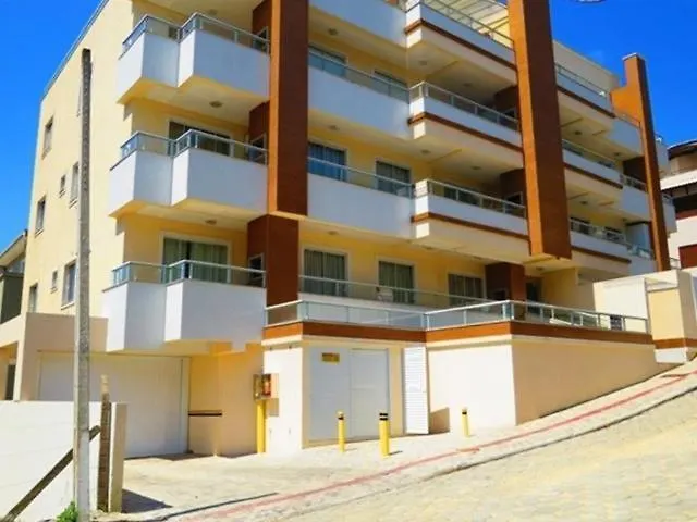בומבינאס Res. Praia Di Capri דירה